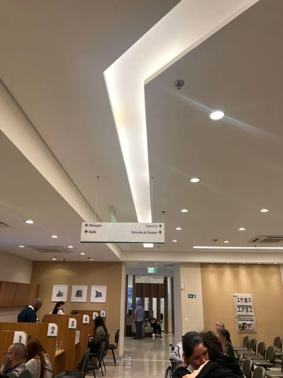 Sanca com LED em Recepção